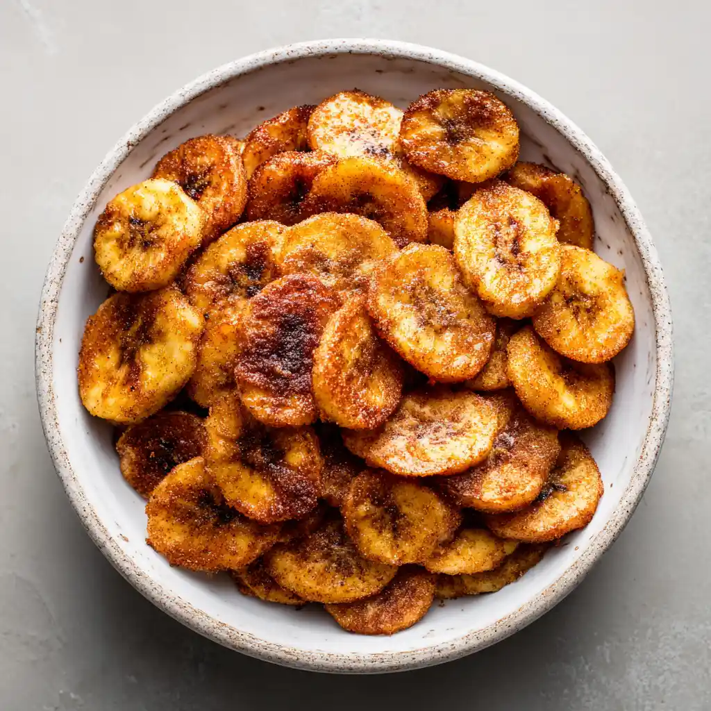 Air Fried Banana Chips – 5-Min Recipe with a Crispy Surprise 8 Air fried banana chips with cinnamon sugar